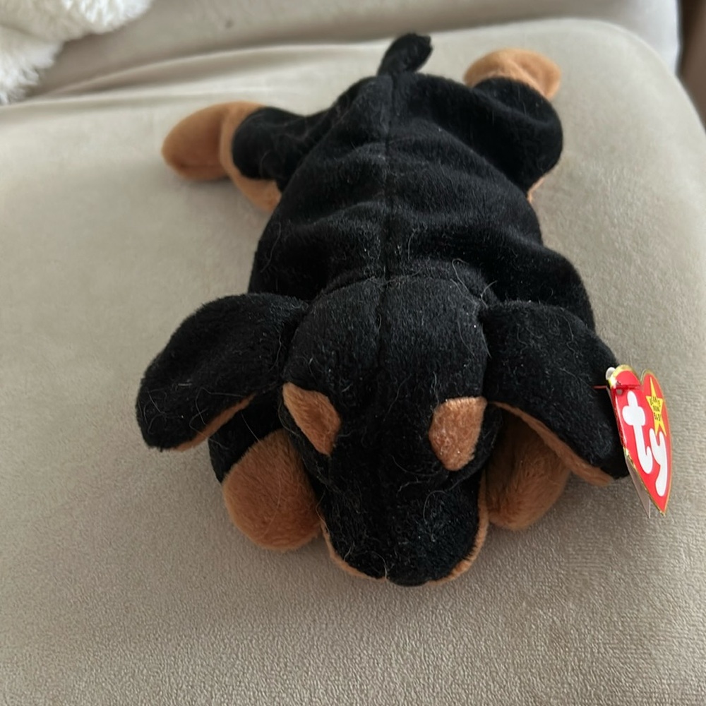 Doby Beanie Baby